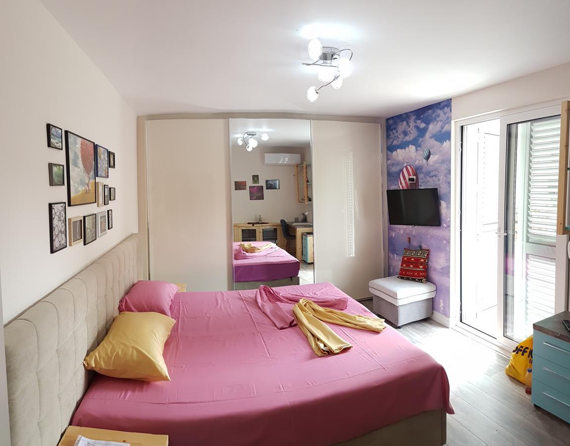 Absolute Blloku Apartment 티라나 외부 사진